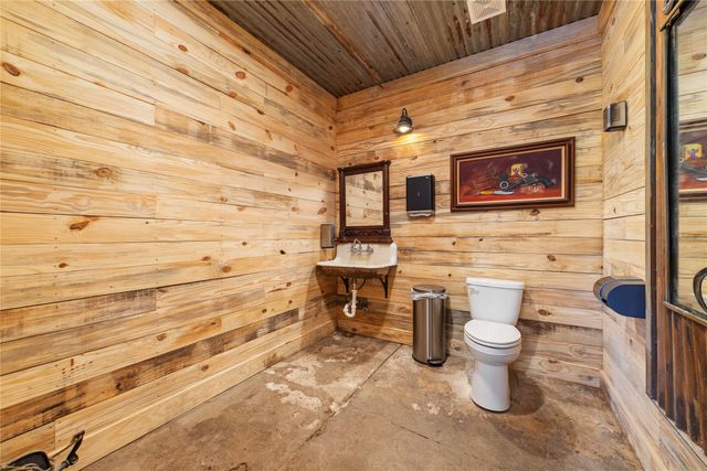 622 Main, Blanket, TX 76432