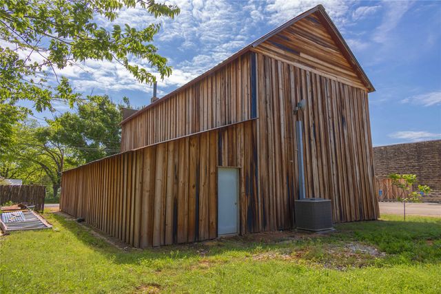 622 Main, Blanket, TX 76432