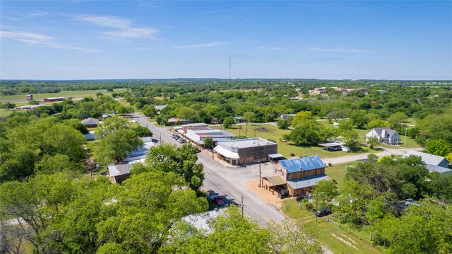 622 Main, Blanket, TX 76432