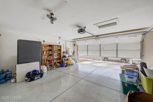 6863 S Cottontail Run Avenue, Tucson, AZ 85756