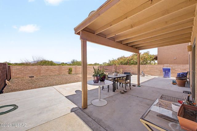 6863 S Cottontail Run Avenue, Tucson, AZ 85756