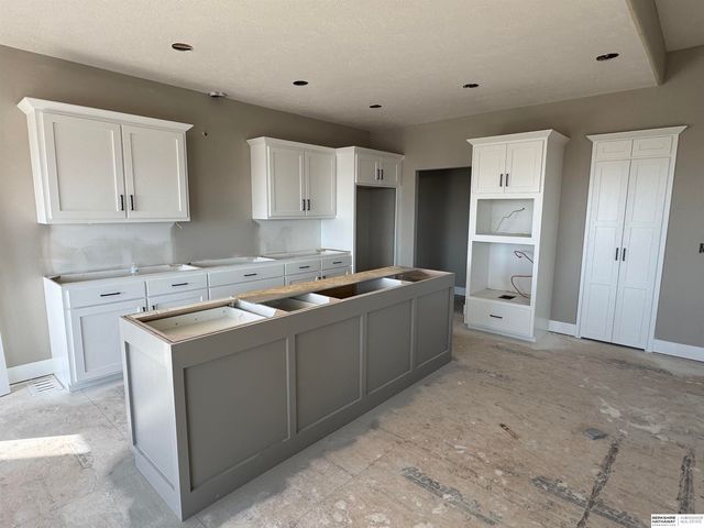 10316 S 212th Street, Gretna, NE 68028