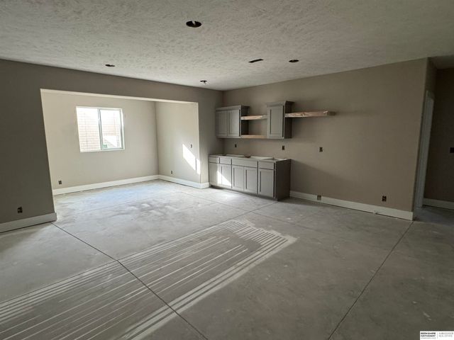 10316 S 212th Street, Gretna, NE 68028