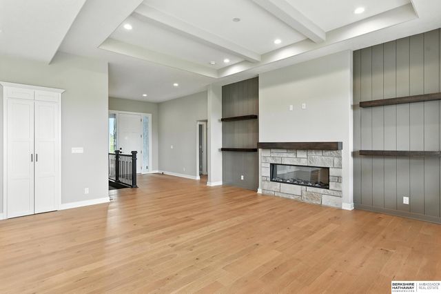 10316 S 212th Street, Gretna, NE 68028