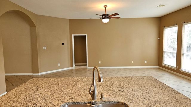 20805 Prestwick DR, Hutto, TX 78634