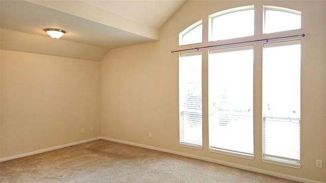 20805 Prestwick DR, Hutto, TX 78634