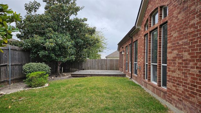 20805 Prestwick DR, Hutto, TX 78634