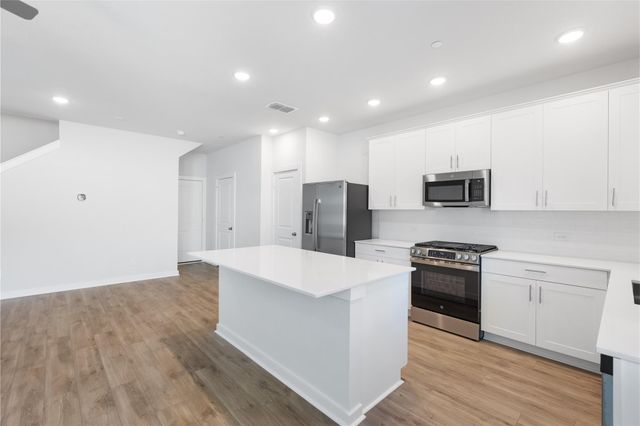 8115 Danson Lane, Pearland, TX 77584
