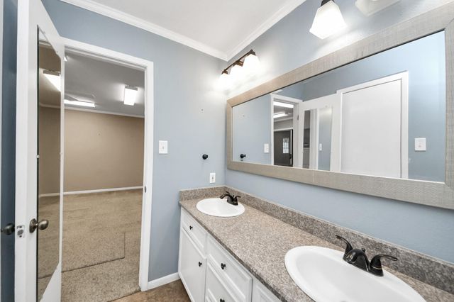 30202 E Geneva Drive, Spring, TX 77386