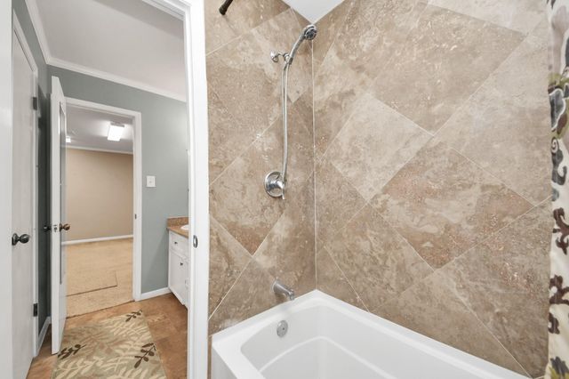 30202 E Geneva Drive, Spring, TX 77386