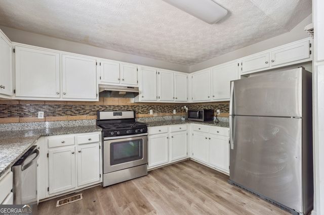 6851 Alexander Parkway, Douglasville, GA 30135