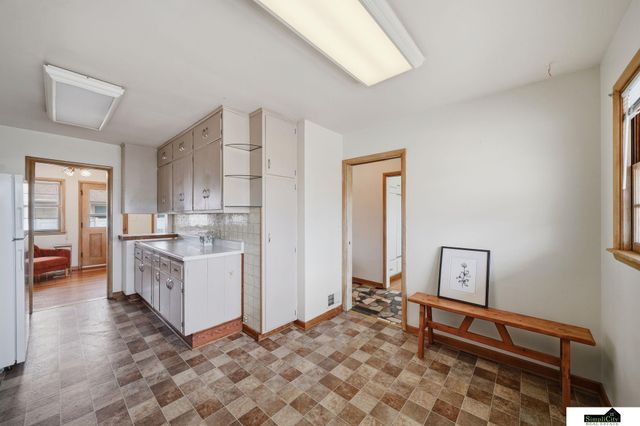 624 S 56 Street, Lincoln, NE 68510