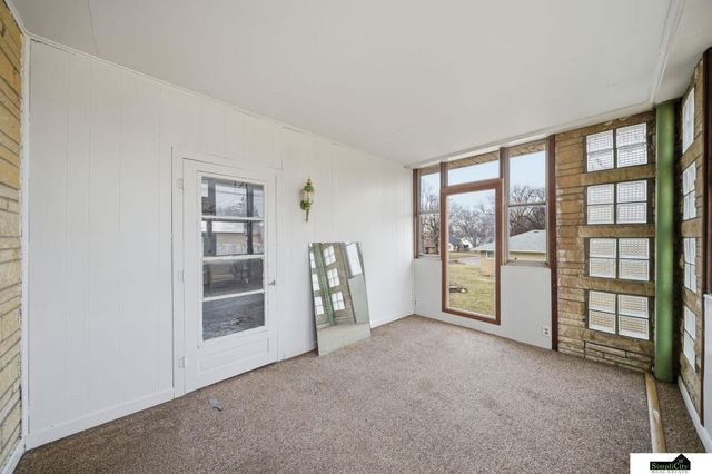 624 S 56 Street, Lincoln, NE 68510