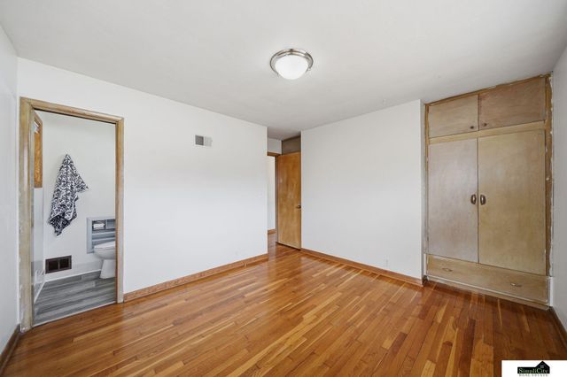 624 S 56 Street, Lincoln, NE 68510