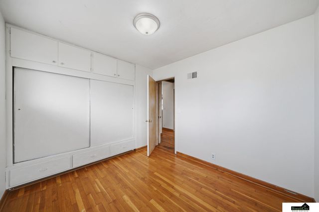 624 S 56 Street, Lincoln, NE 68510