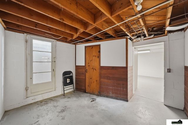 624 S 56 Street, Lincoln, NE 68510