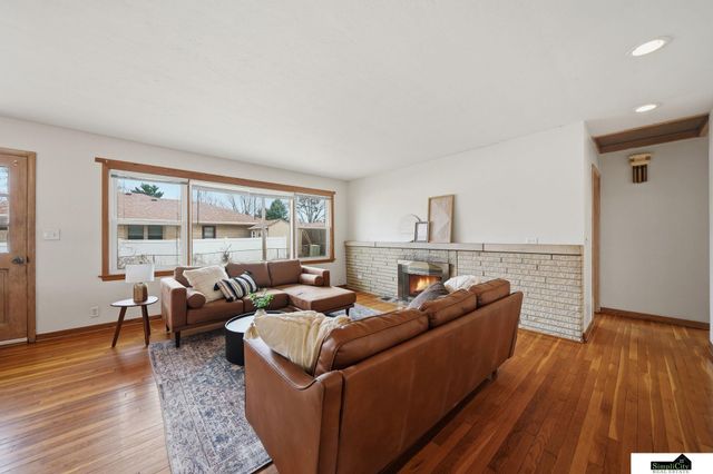 624 S 56 Street, Lincoln, NE 68510