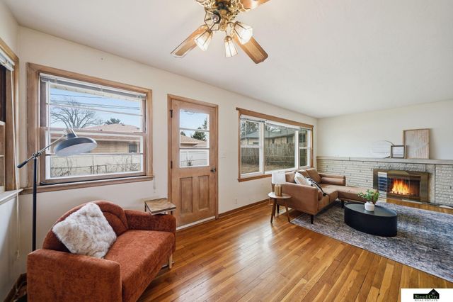 624 S 56 Street, Lincoln, NE 68510