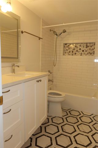 4159 Steck Ave 148, Austin, TX 78759