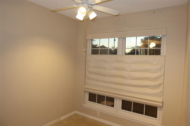 4159 Steck Ave 148, Austin, TX 78759