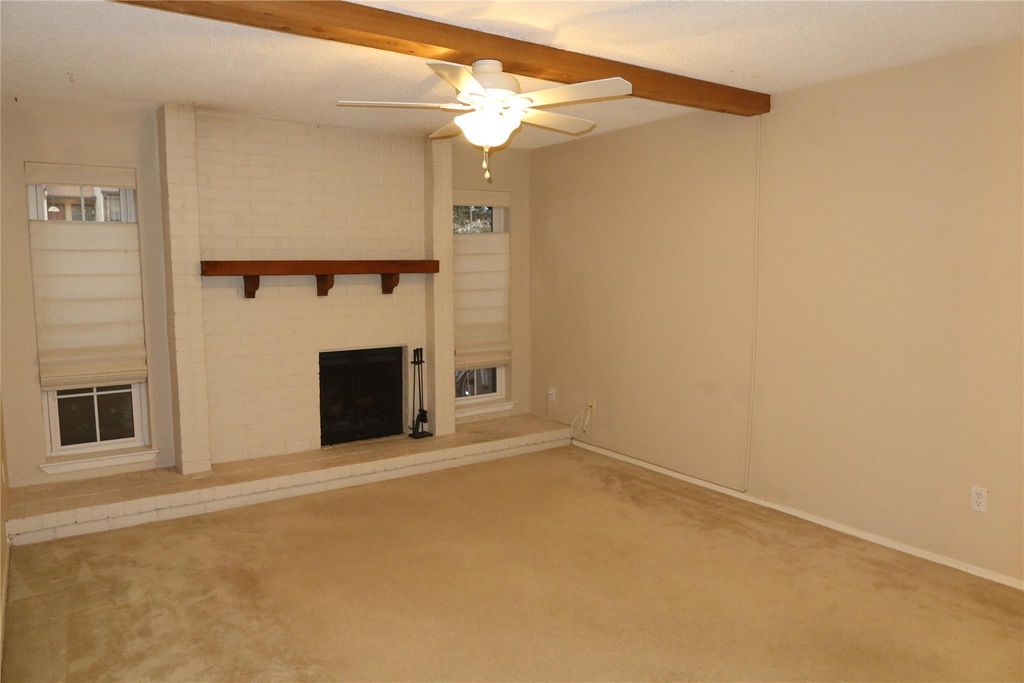 4159 Steck Ave 148, Austin, TX 78759