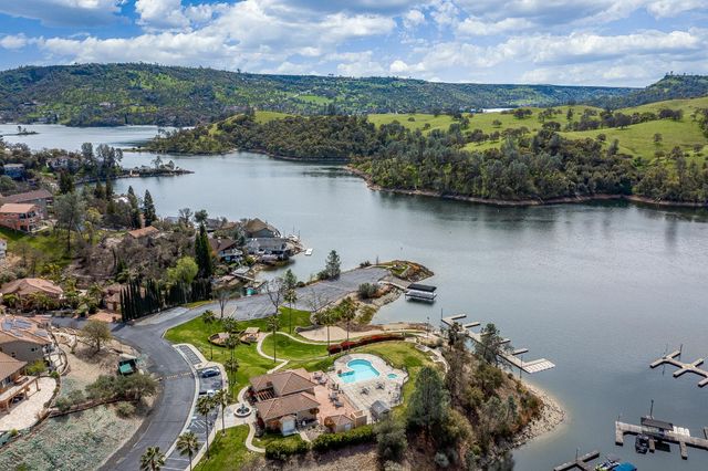 21 Poseidon Way, Copperopolis, CA 95228