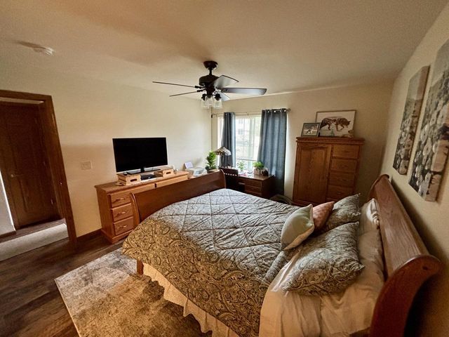 1327 S Wilson AVENUE, Hartford, WI 53027