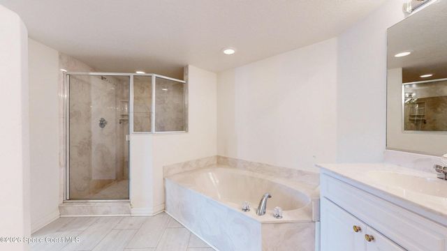 8924 Puerto Del Rio Drive 501, Cape Canaveral, FL 32920