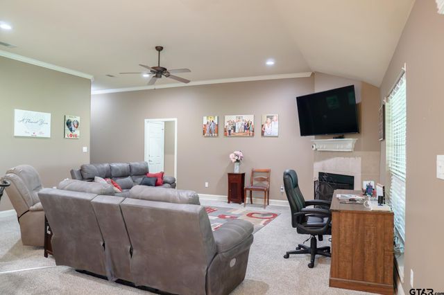 19018 Gaines Way, Flint, TX 75762