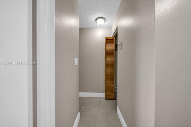 671 W 80th St 0, Hialeah, FL 33014