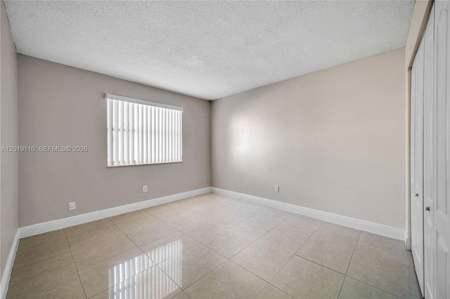 671 W 80th St 0, Hialeah, FL 33014