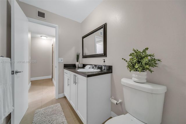 671 W 80th St 0, Hialeah, FL 33014