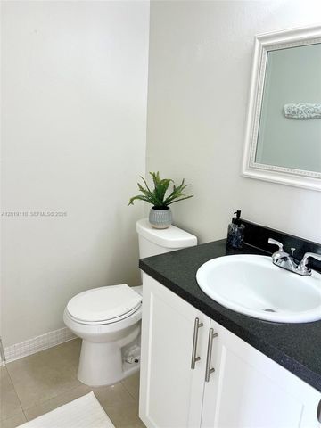 671 W 80th St 0, Hialeah, FL 33014