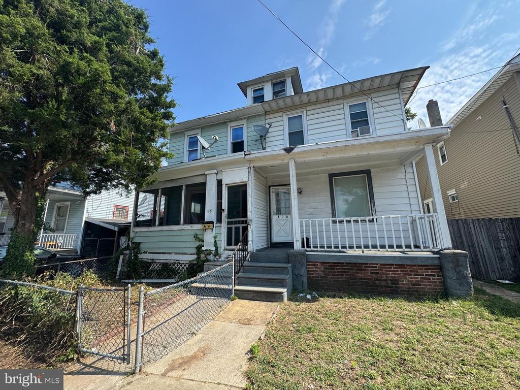 118 S 32ND ST, Camden, NJ 08105