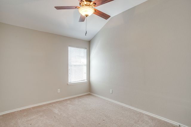 304 Limestone Drive, Alvarado, TX 76009