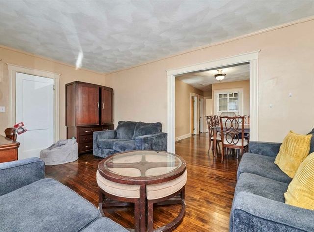 53 Fairfax St 1, Somerville, MA 02144