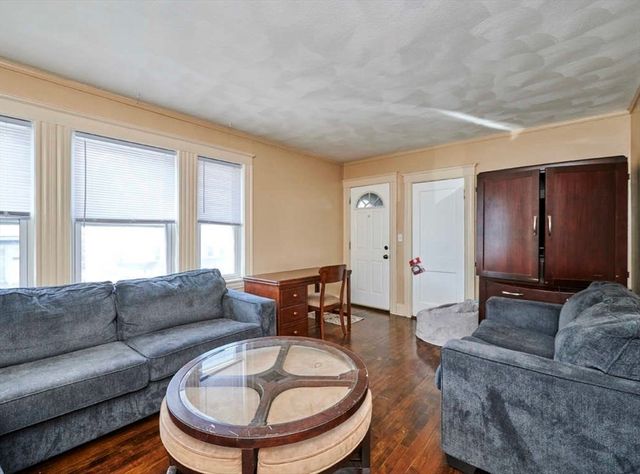 53 Fairfax St 1, Somerville, MA 02144