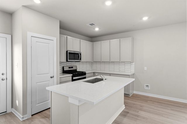 19071 Cetara Villa Drive, Hockley, TX 77447