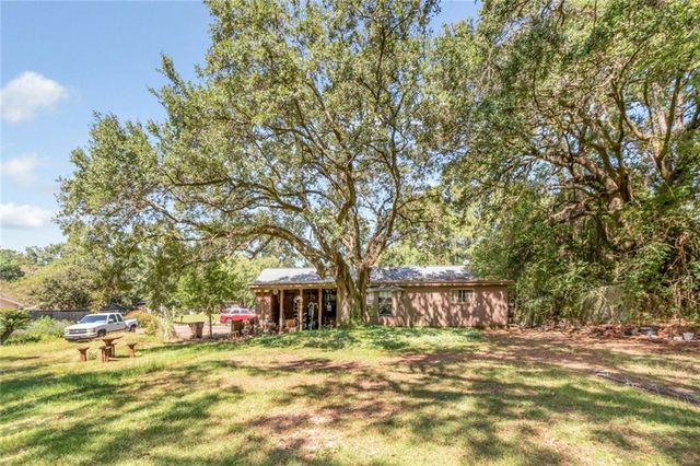 3801 Hilton Drive, Mobile, AL 36693