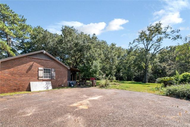 3801 Hilton Drive, Mobile, AL 36693