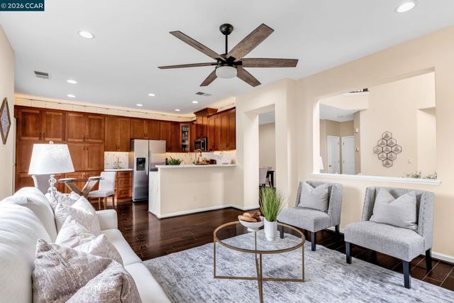 125 Shadowhill Cir, San Ramon, CA 94583