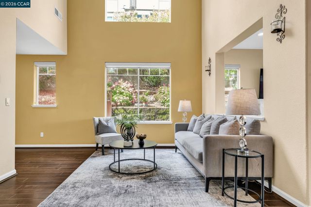 125 Shadowhill Cir, San Ramon, CA 94583