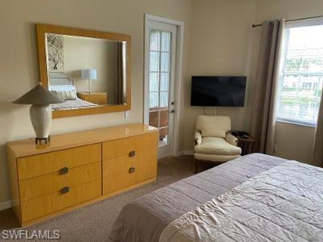100 L Ambiance CIR E 201, Naples, FL 34108