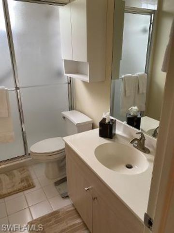 100 L Ambiance CIR E 201, Naples, FL 34108