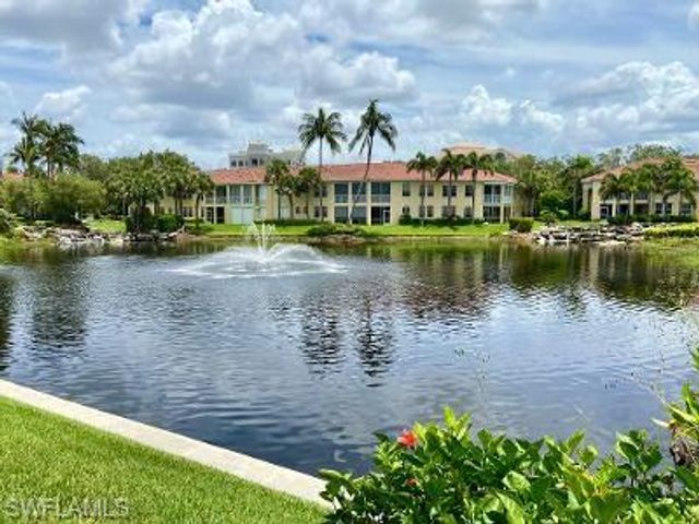100 L Ambiance CIR E 201, Naples, FL 34108