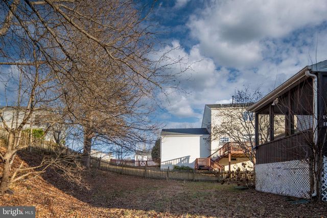 4 JOLIE CT, Fredericksburg, VA 22406