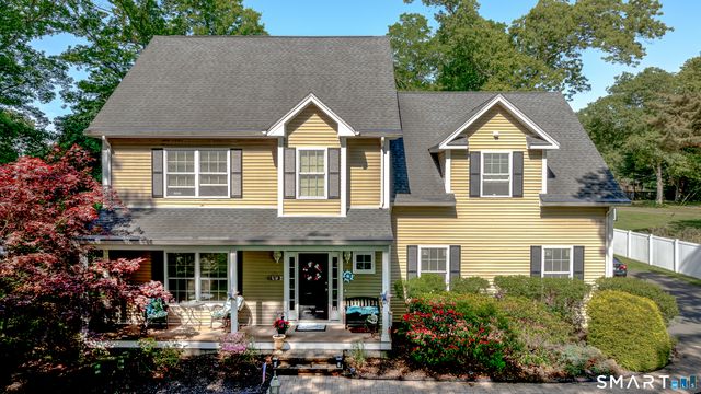 261 Spring Road, North Haven, CT 06473