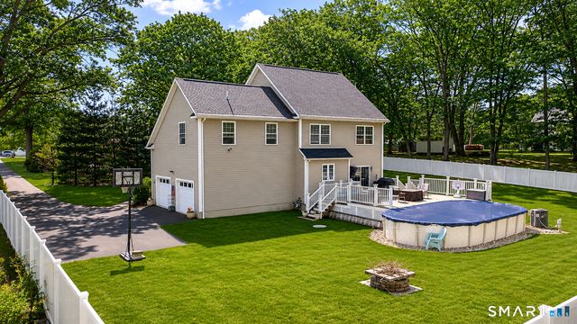 261 Spring Road, North Haven, CT 06473