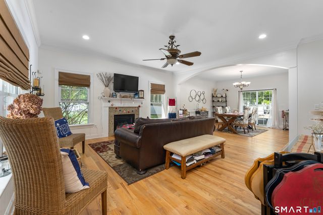 261 Spring Road, North Haven, CT 06473