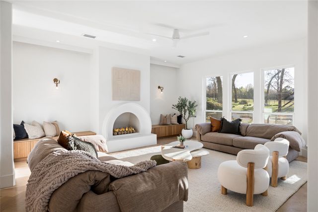 6001 Pine Valley Drive, Flower Mound, TX 75022